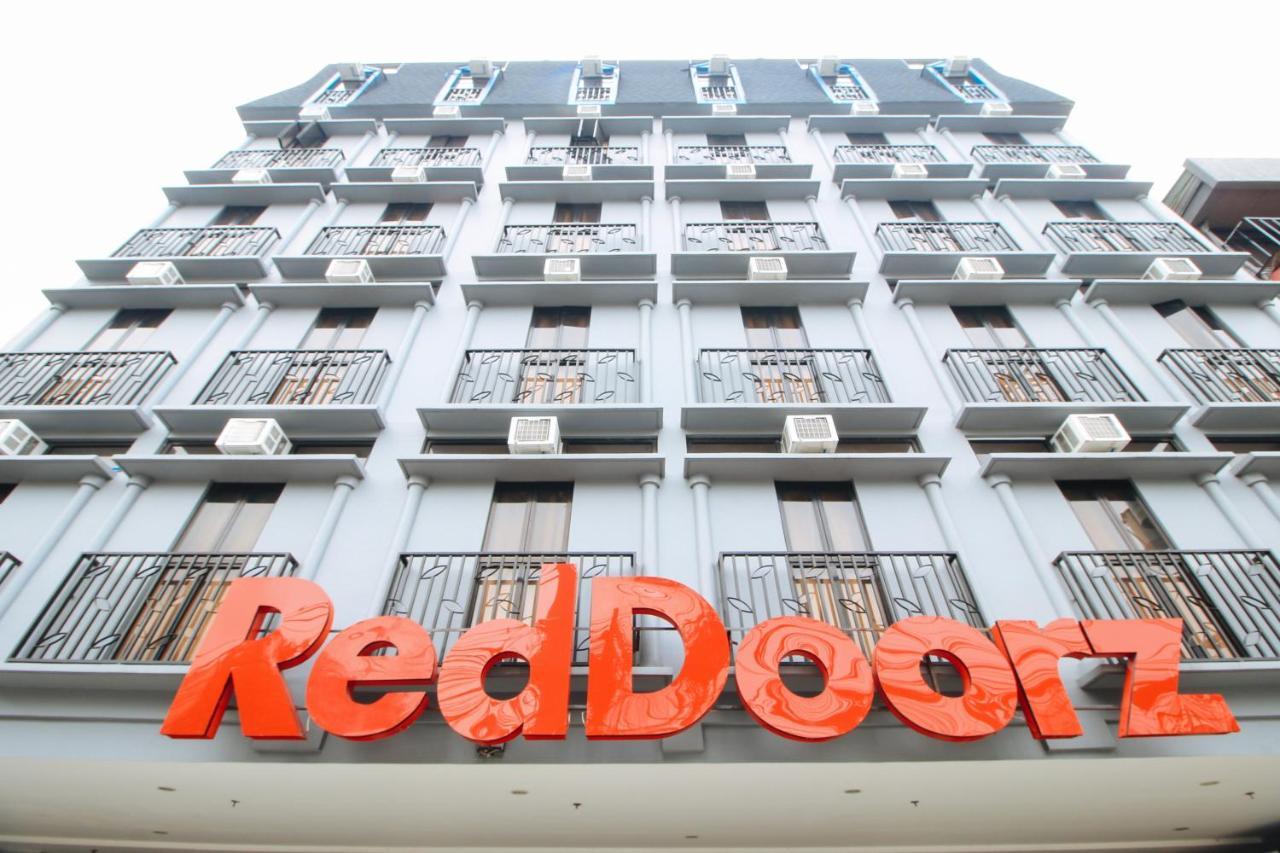 Reddoorz Plus @ Jardin Suites Guadalupe Nuevo Mandaluyong Eksteriør billede