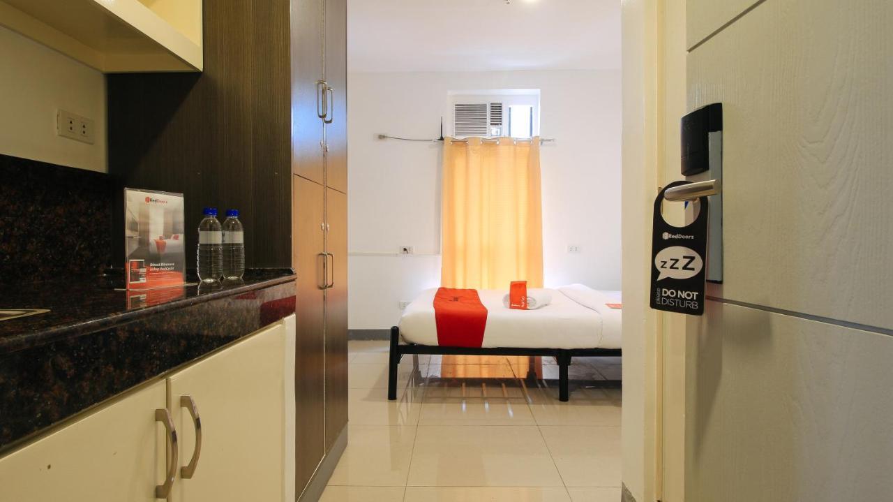 Reddoorz Plus @ Jardin Suites Guadalupe Nuevo Mandaluyong Eksteriør billede